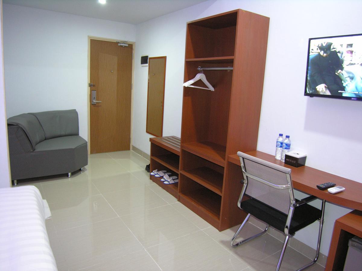 Hotel Delima Banjarmasin  Exterior foto