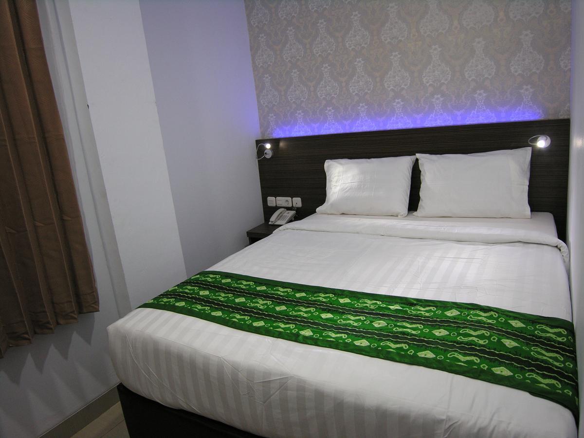 Hotel Delima Banjarmasin  Exterior foto
